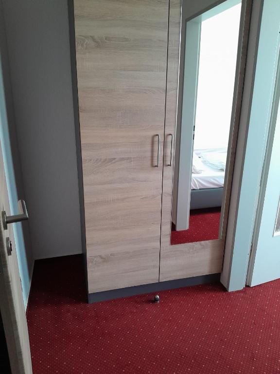 Hotel Deutsches Haus - Standard Twin Room