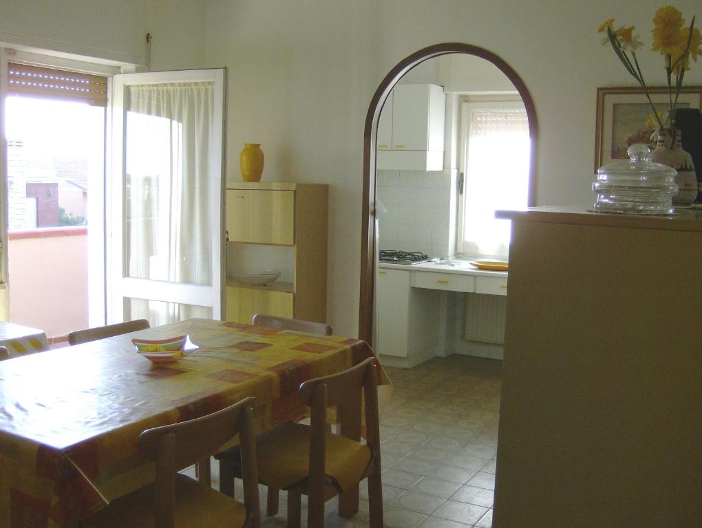 Dapur atau dapur kecil di La Casa delle Ginestre a Montalto Marina
