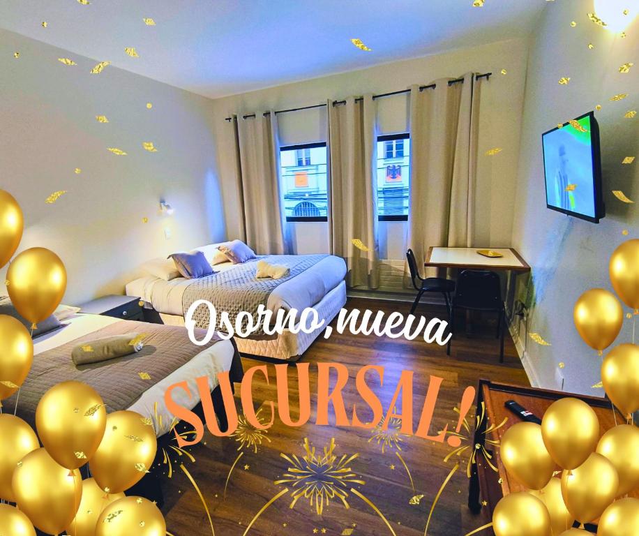 Postel nebo postele na pokoji v ubytování Hotel Plaza Sky