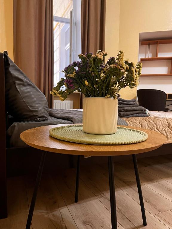 Apartments in the historic center of Odessa EVROPEISKA головне фото