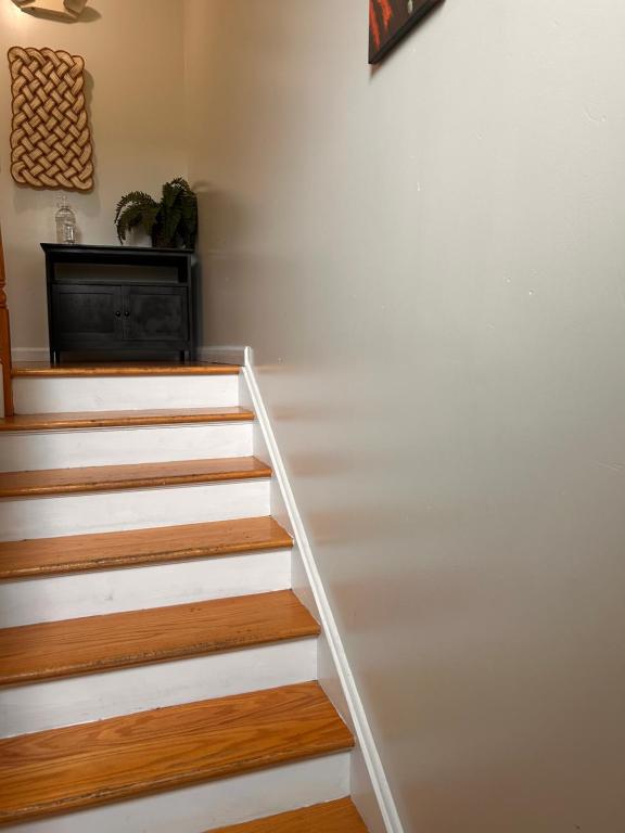 Elegant 3BR Home - Near the Prudential Center photo