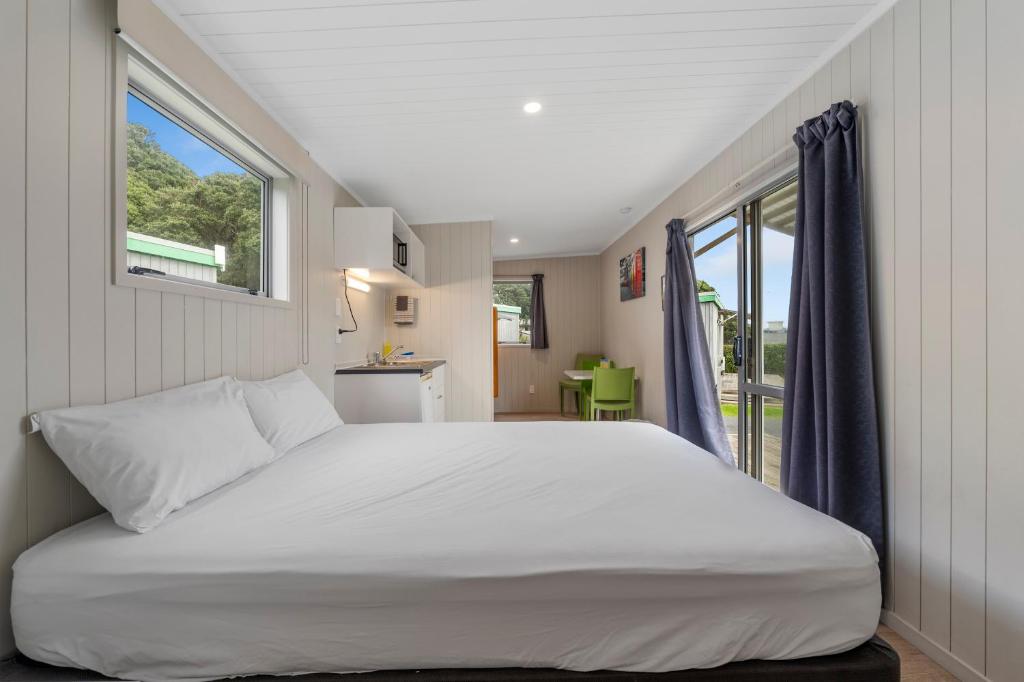 Fitzroy Beach Holiday Park - Resim 4