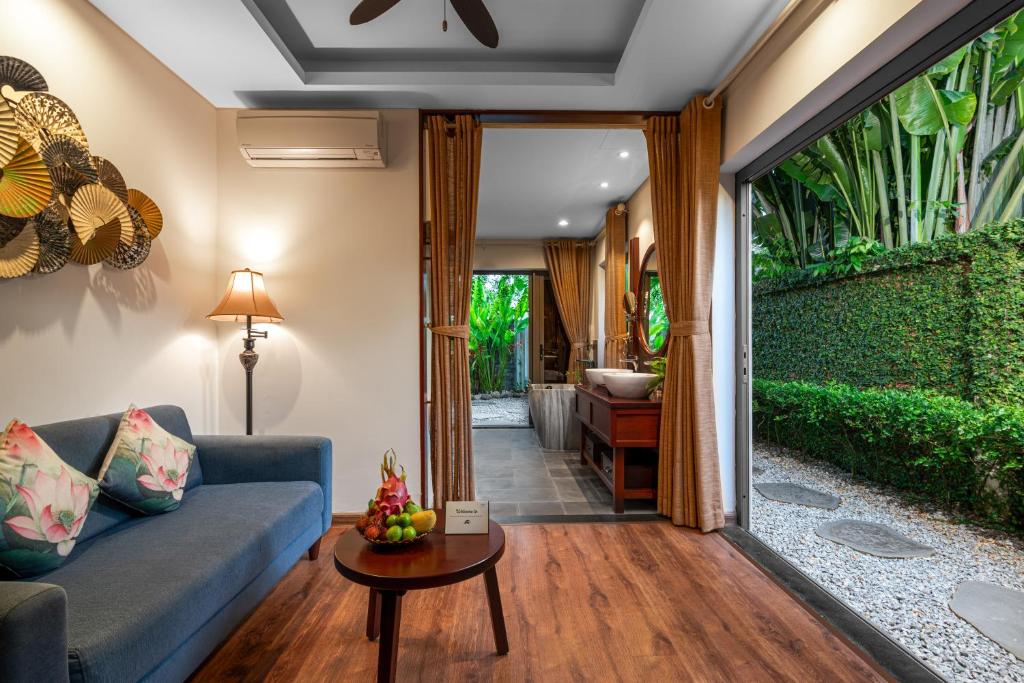 Two-Bedroom River Villa with Private Pool and Bathtub