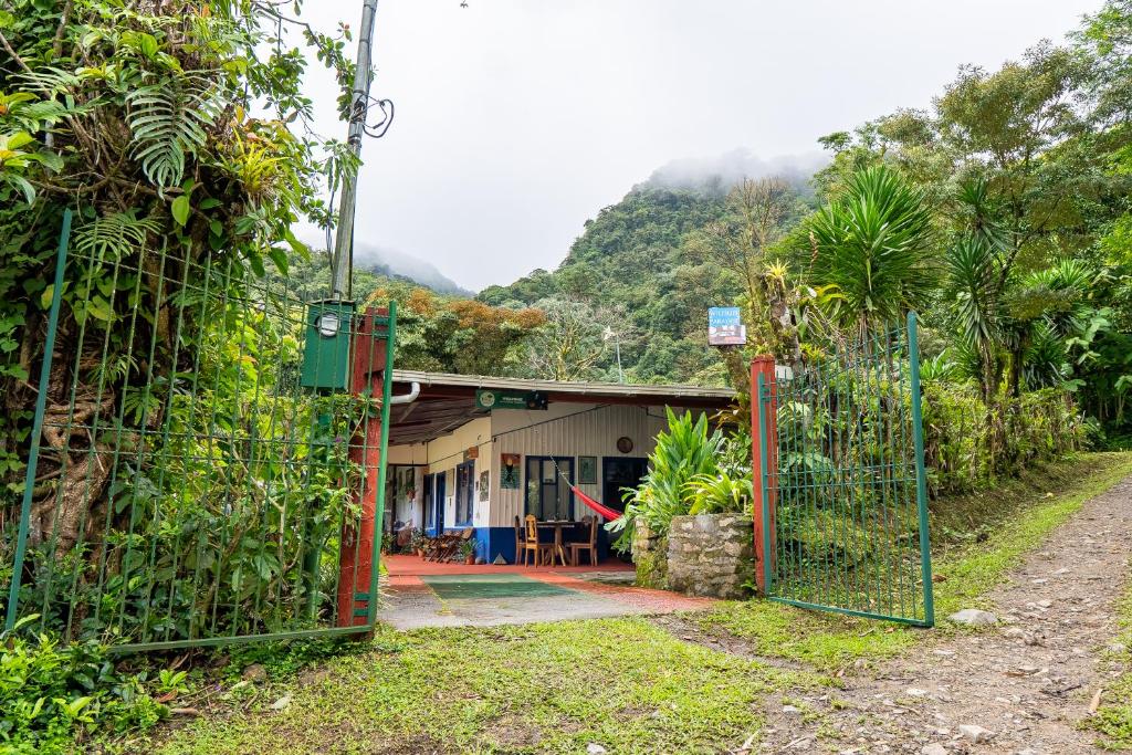 Wildlife Paradise - Housity