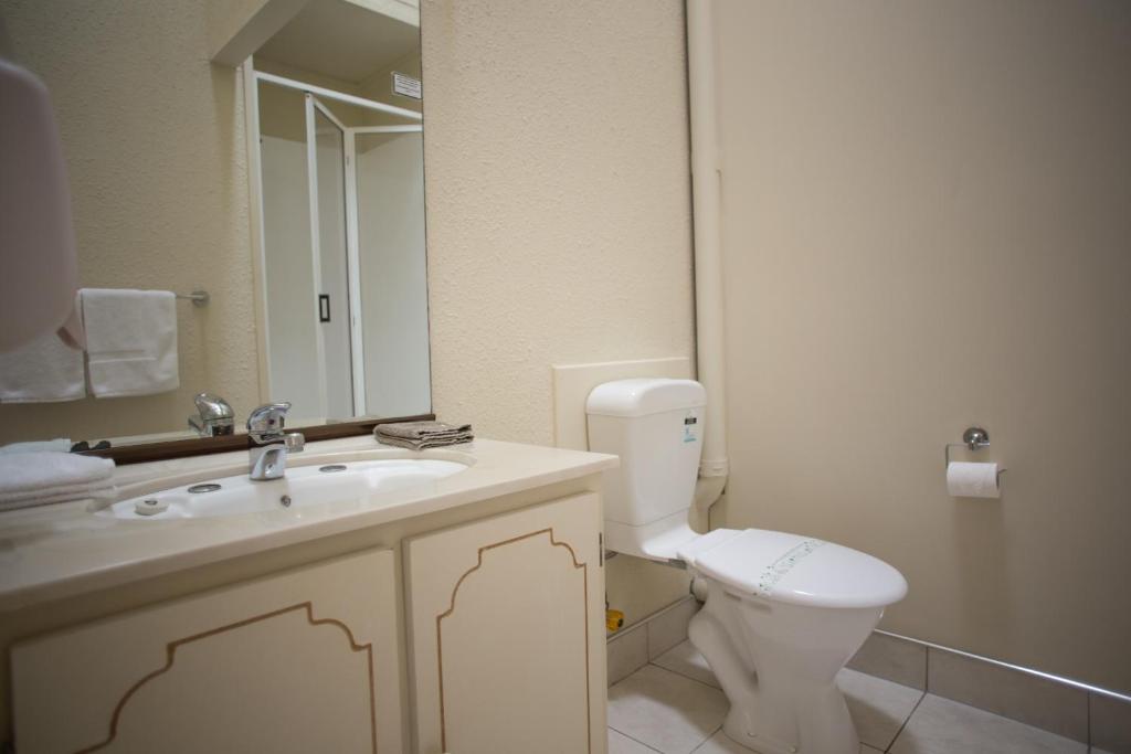 Bennetts Thermal Motor Inn - Resim 22