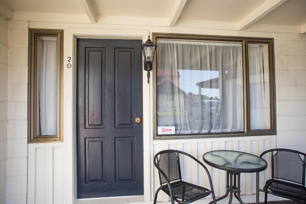 
Family Unit with Private Thermal Pool
