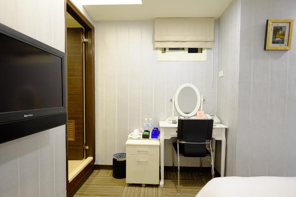 意芙旅店 Ifinn Hotel - Classic Double Room-without Window