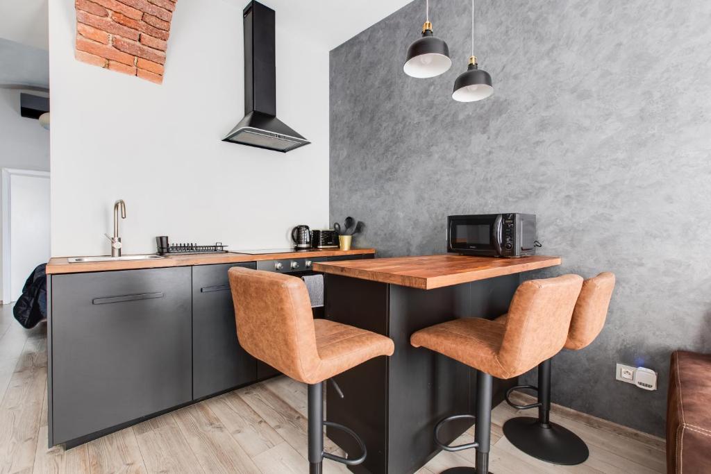 Lovely Apartments Heart of Prague - 16