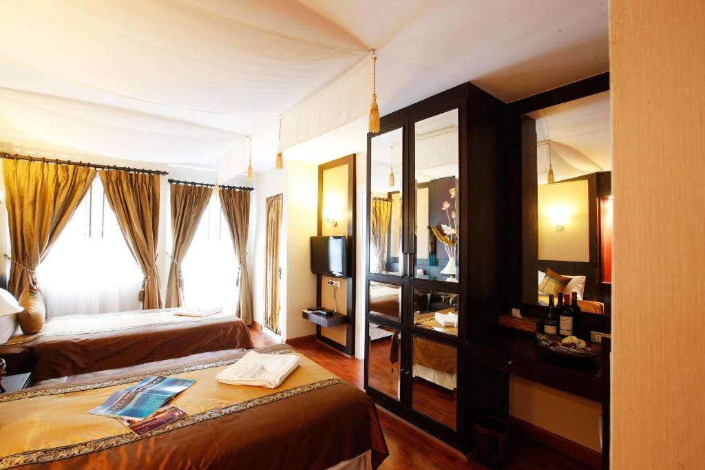 Mirth Sathorn Hotel - Resim 14