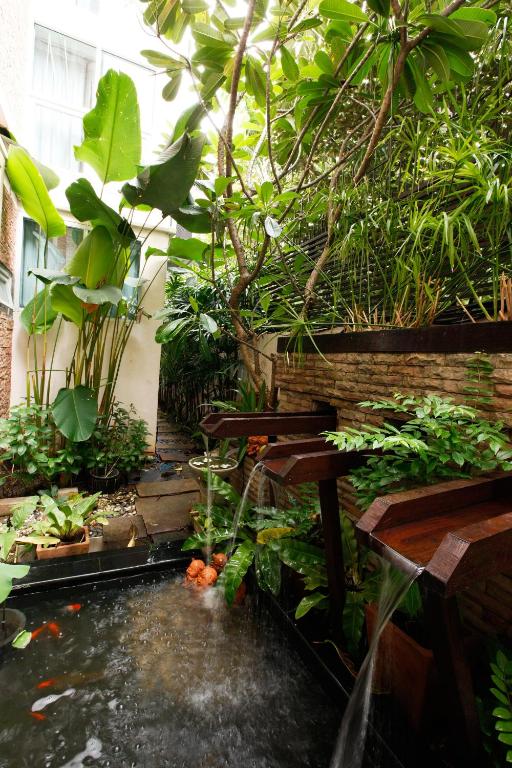 Mirth Sathorn Hotel - Resim 40