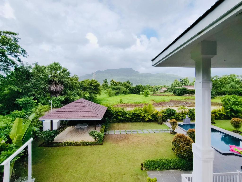 Fotografie z fotogalerie ubytování Ivy House v destinaci Khanivde