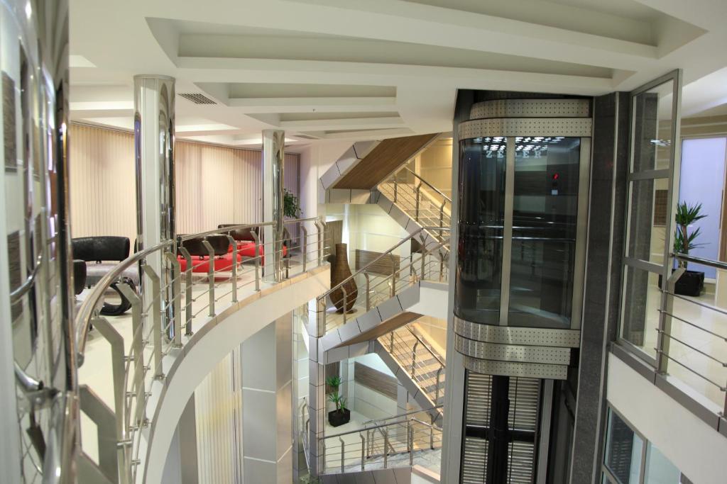 Hotel Zeder Garni - Resim 13