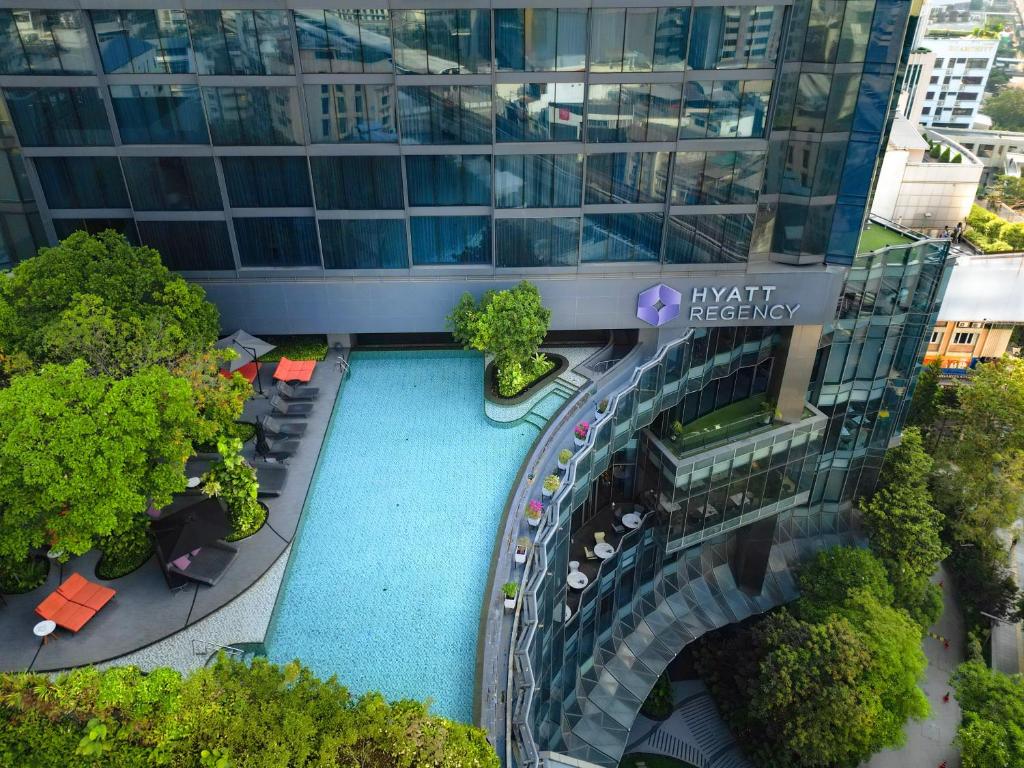 Hyatt Regency Bangkok Sukhumvit - Resim 1