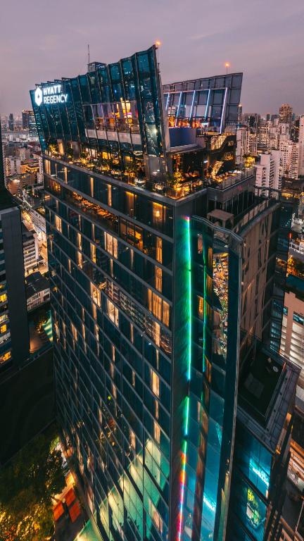 Hyatt Regency Bangkok Sukhumvit - Resim 12