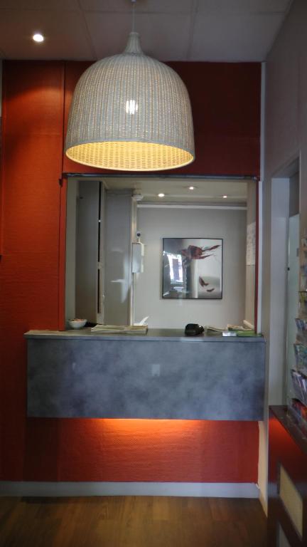 Fotografie z fotogalerie ubytování Hotel De l'Univers v Caen