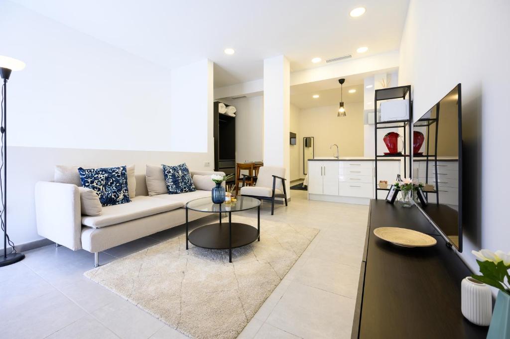 Η κουζίνα ή μικρή κουζίνα στο Elewana Suites