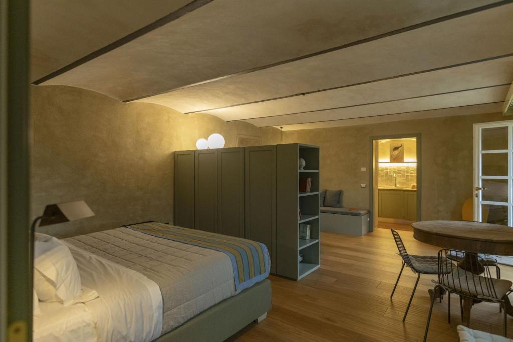 Borgo Isolabella - Wine & Vermouth Relais
