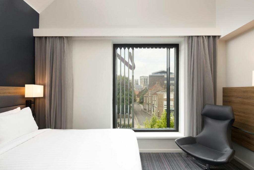 Moxy York - Resim 36