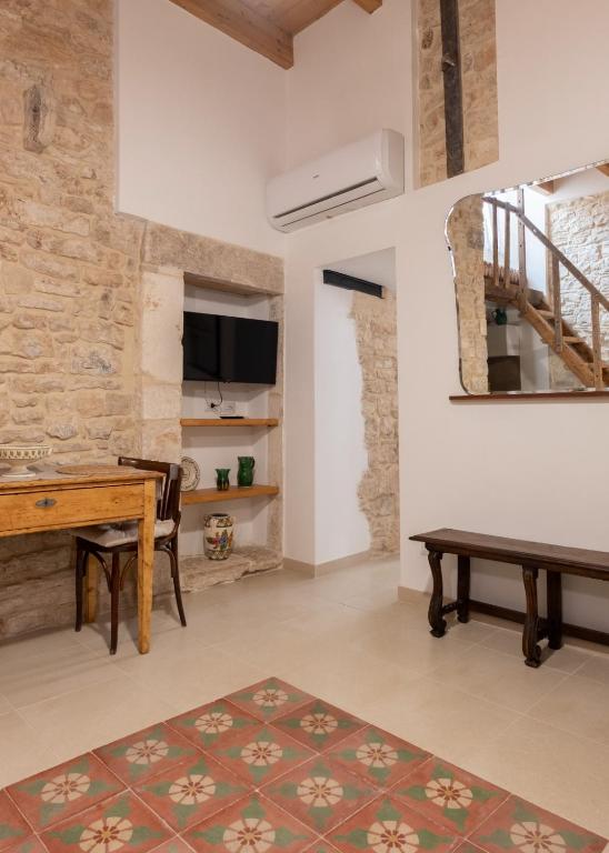 Palazzo Rizzi Dimora dei Templari - One-Bedroom Deluxe Apartment
