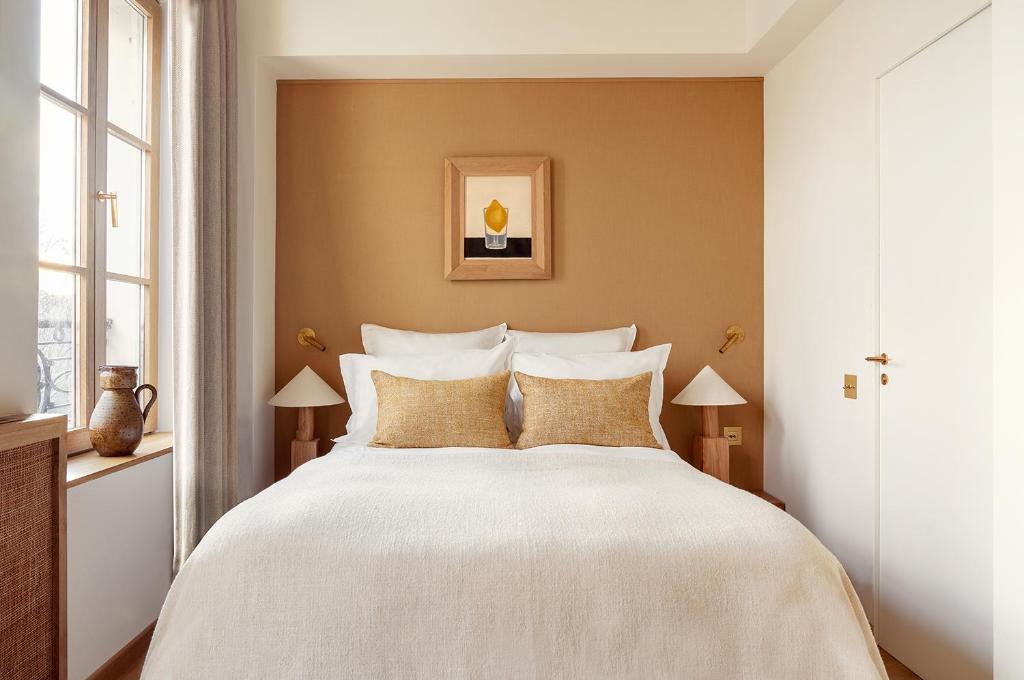 Elysée Montmartre Hotel - 12