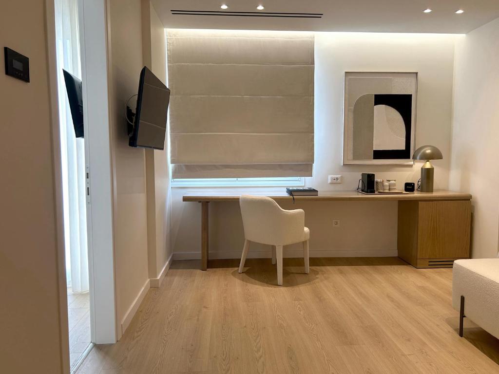 Luxury White Tower Suites - Resim 18