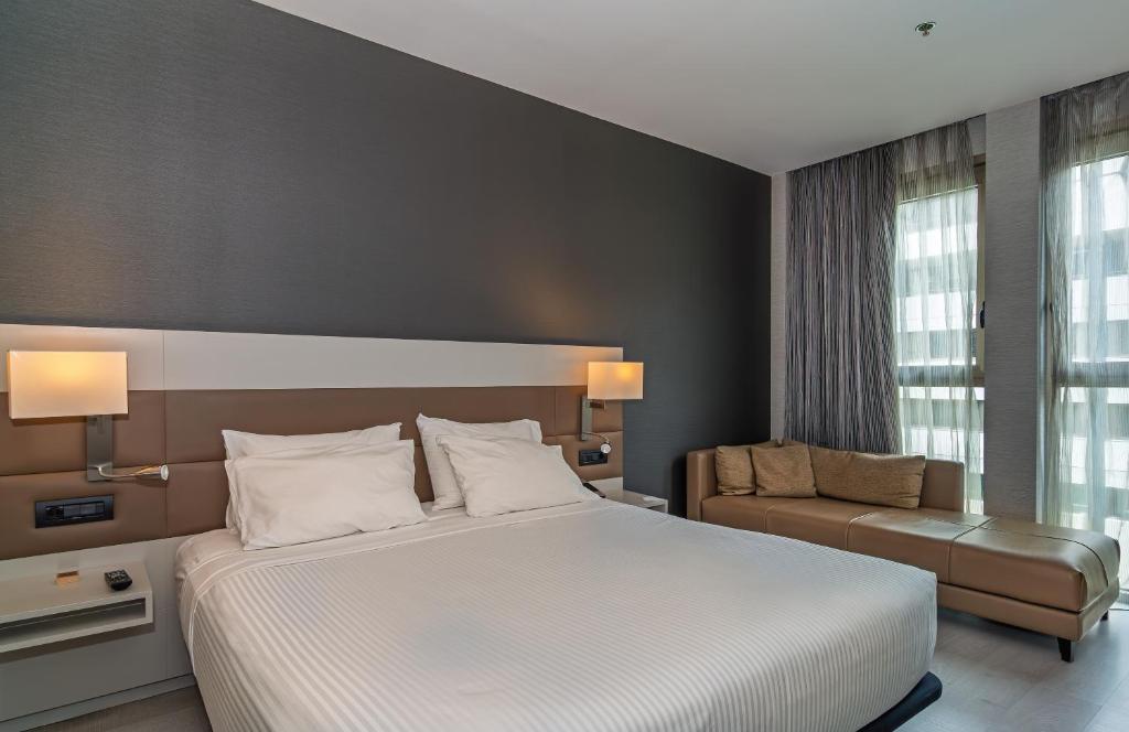 SH Colón Valencia - Resim 45