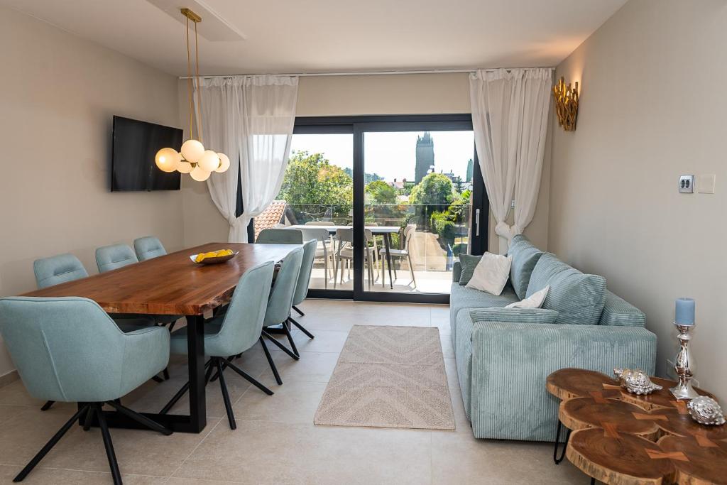 Villa Adria