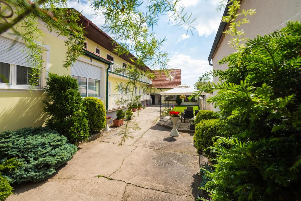 Zahrada ubytování Gästehaus - Doris - Wenzl