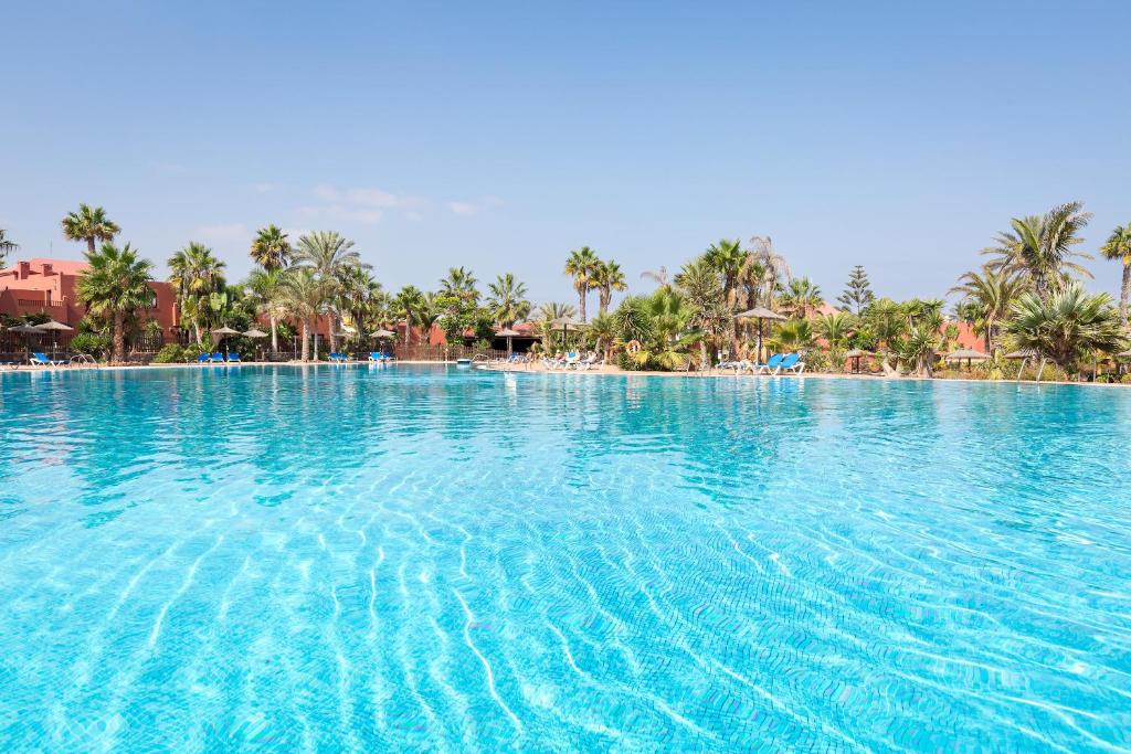 Home2Book Serene Stylish Stay in Corralejo Pool