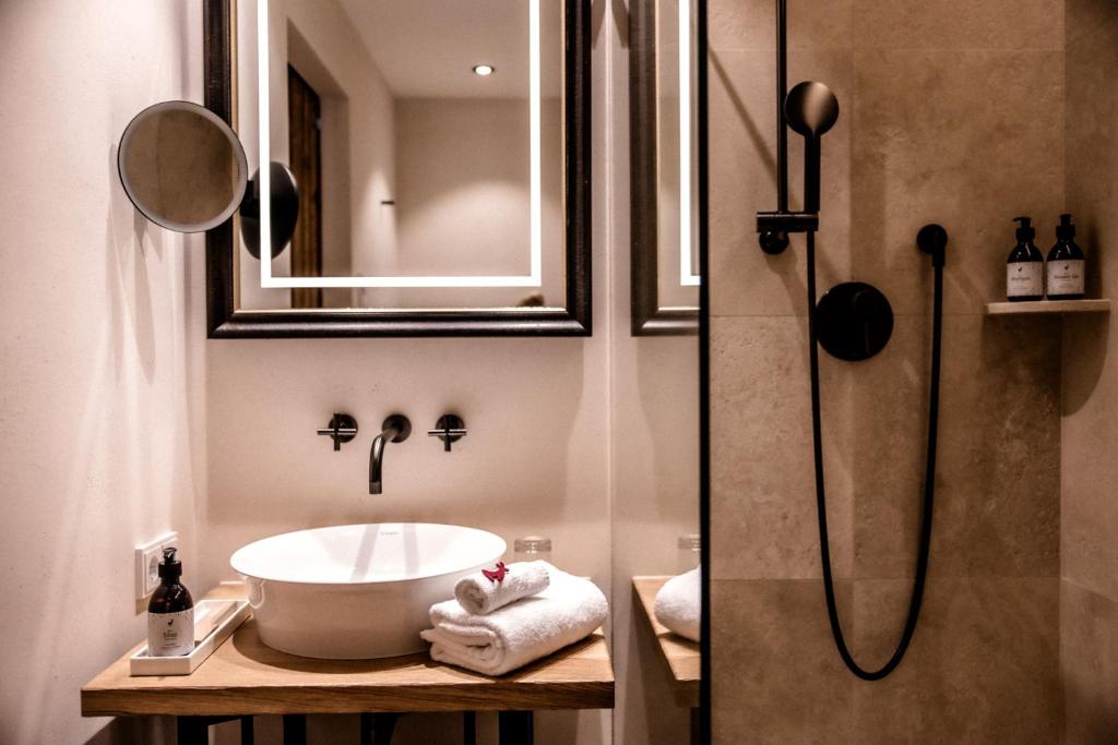 Kitzhof Mountain Design Resort - 3