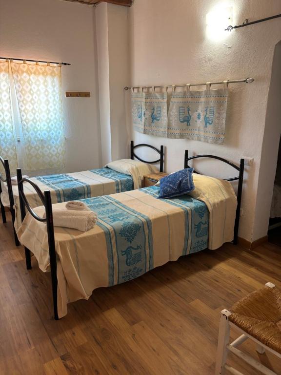 AZIENDA AGRITURISTICA S'ARGALASI - B&B - AFFITTACAMERE Loc S'Argalasi Austis