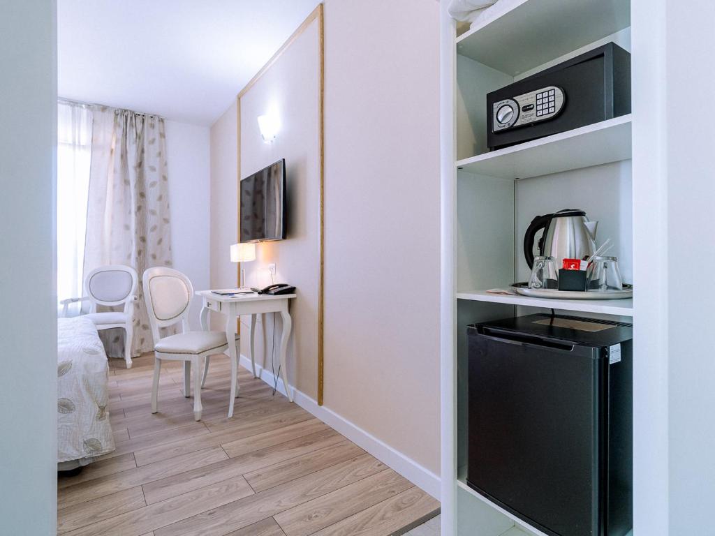 Continental Forum Oradea - Resim 6