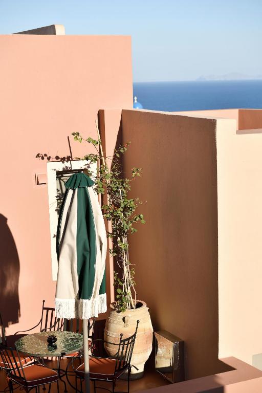 Terra Verde Oia by K&K - 1