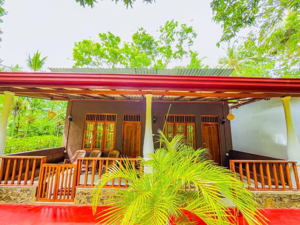 Ogród w obiekcie Leesa Villa Safari Resort