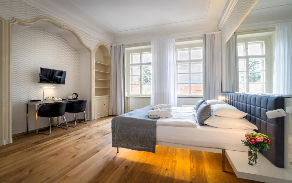 Golden Star - Resim 28