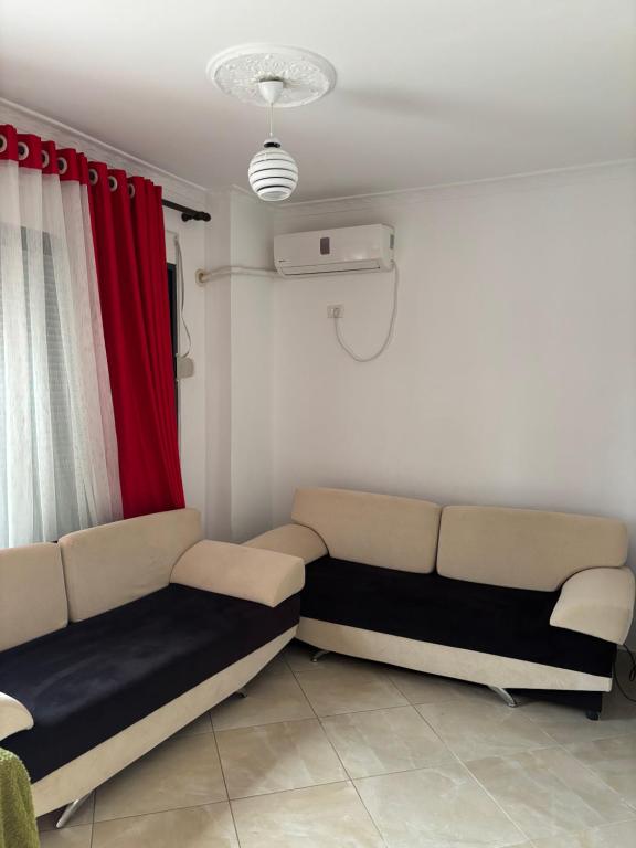 Billede fra billedgalleriet på Chloe Beach Apartment 1 i Shëngjin