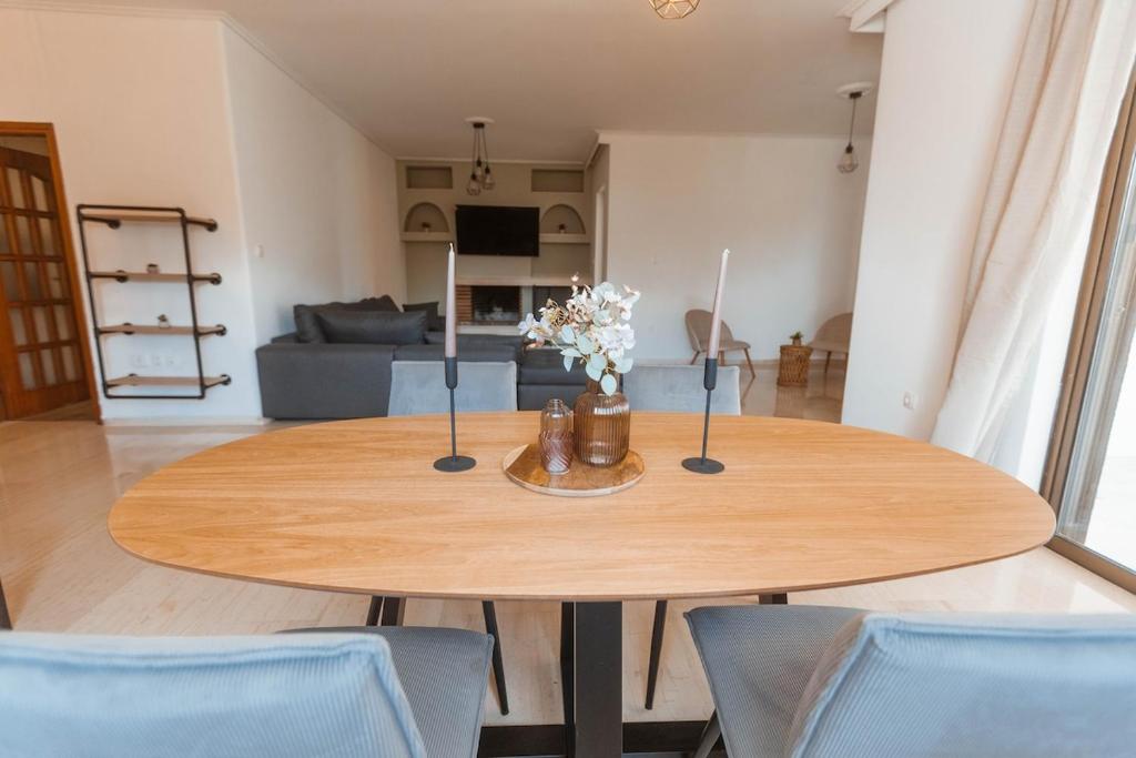 The Hidden Muse 3BD Free Parking