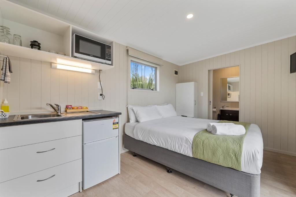 Fitzroy Beach Holiday Park - Resim 34