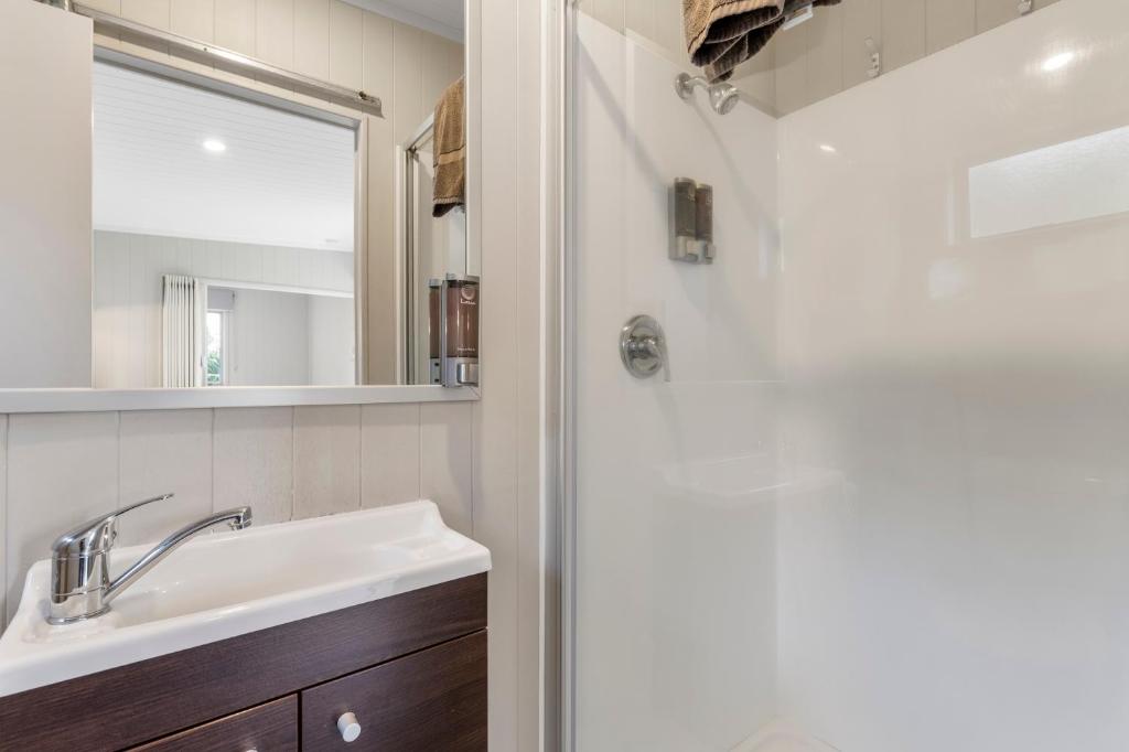 Fitzroy Beach Holiday Park - Resim 43