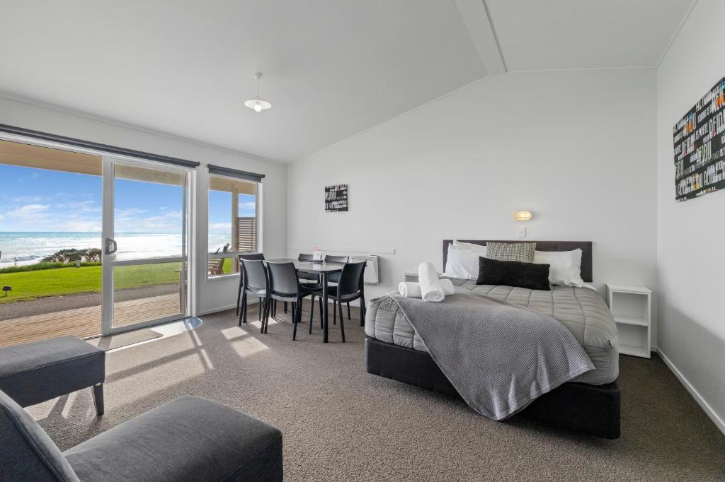 
Self-Contained Family Unit
