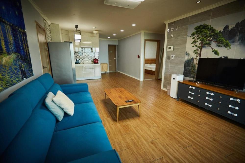 Μια τηλεόραση ή/και κέντρο ψυχαγωγίας στο Mosageum Stay Bae Pension