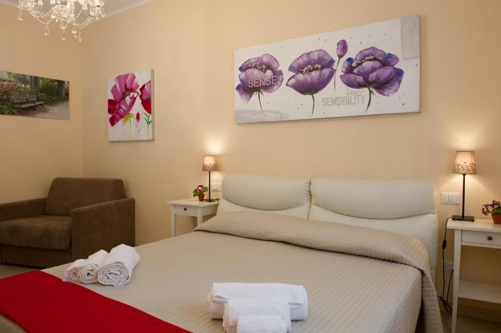 A bed or beds in a room at House Gregorio