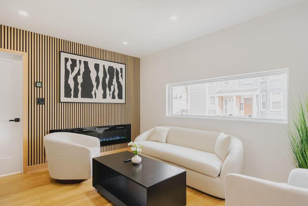 Luxury 3BD Short Walk to Airport, Boston (tarifs actualisés, 2026)