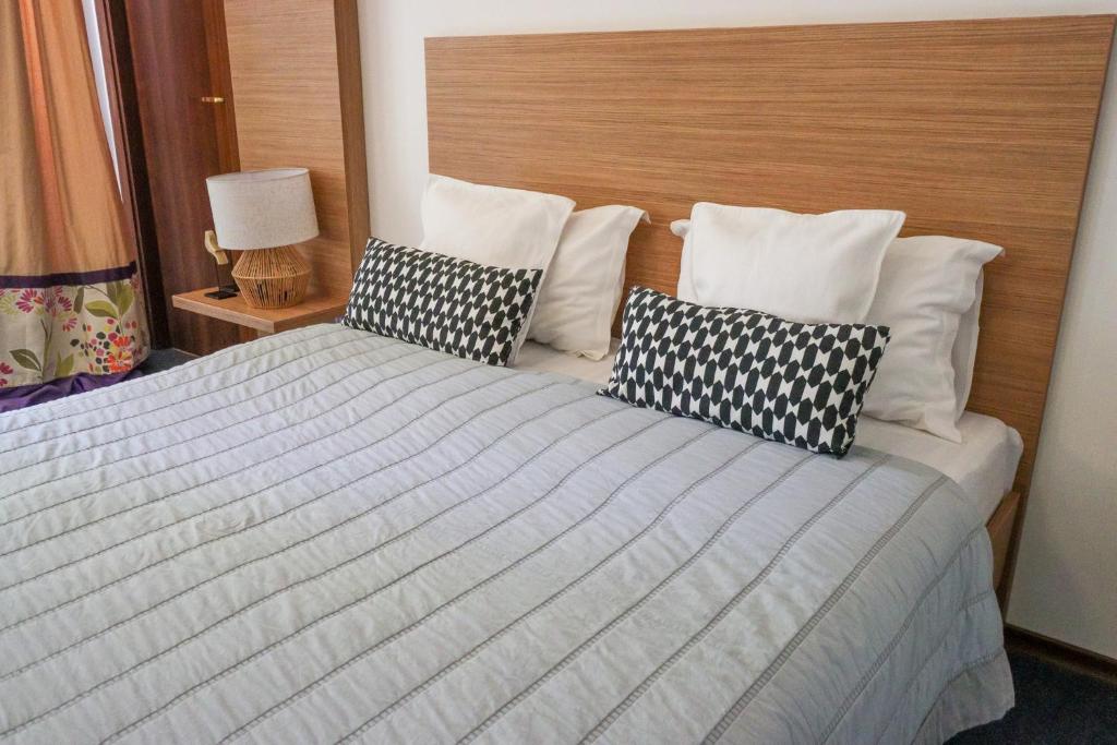 Hotel Roberto Sinaia - Resim 26