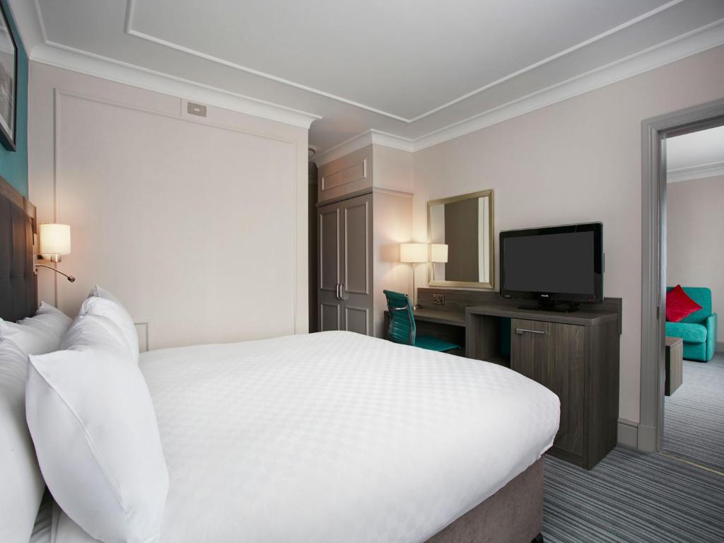 
Executive Double Room with Sofa Bed
