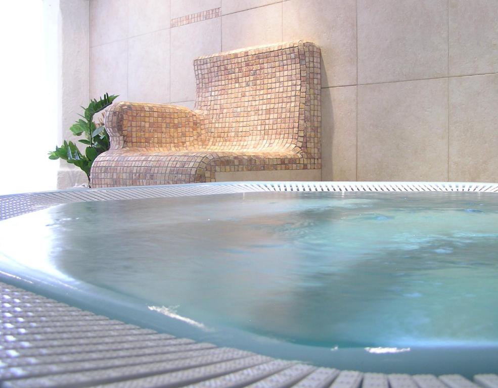 Bazén v ubytování Hotel Bergland nebo v jeho okolí