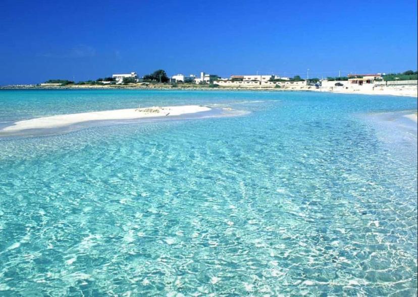 Foto dalla galleria di MANCAVERSA GALLIPOLI CASA VACANZA STEFANIA a Marina di Mancaversa