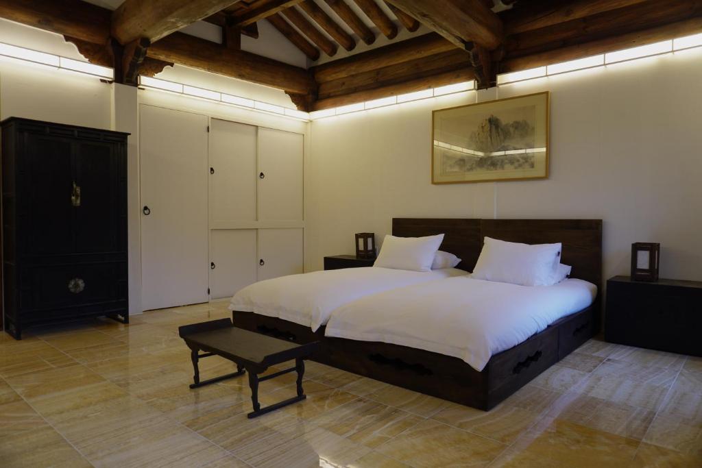 Rakkojae Hahoe Hanok Hotel - Suite De Dos Dormitorios
