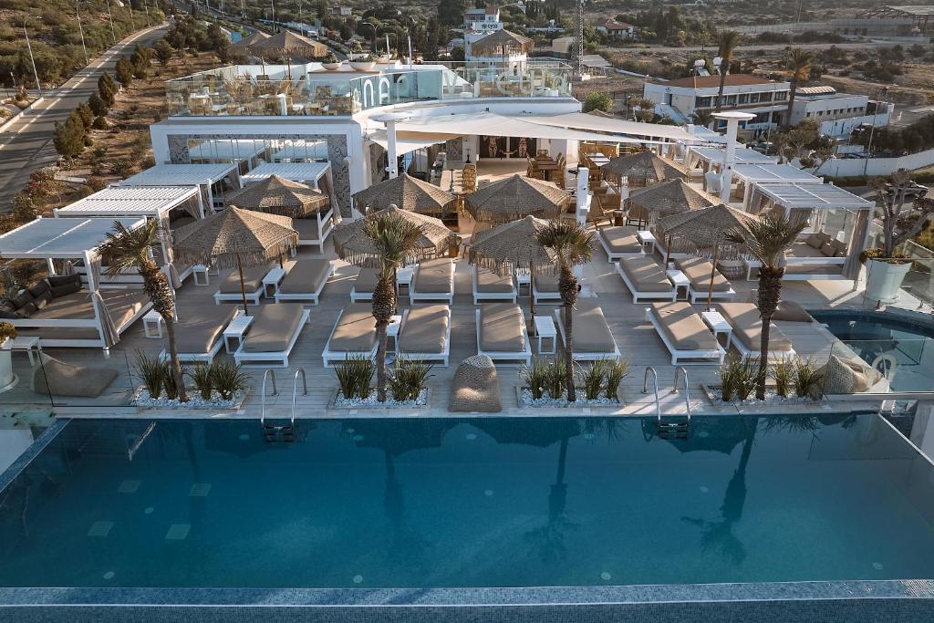 Hotel Napa Suites (Adults Only)