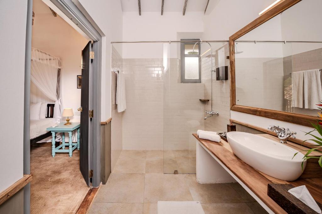 The Dutch Bungalow - 9